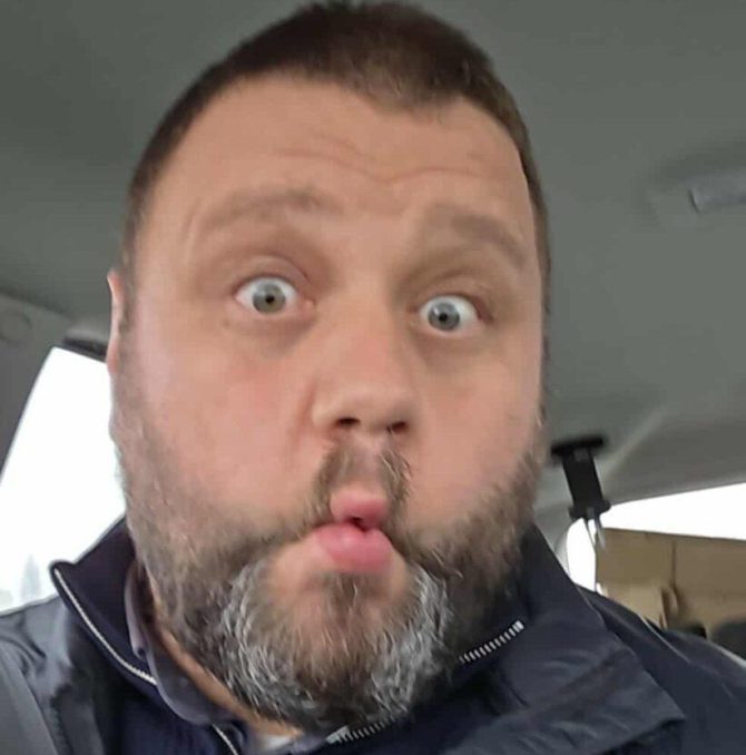 582087996_2335358016899846_3524148148977195469_n